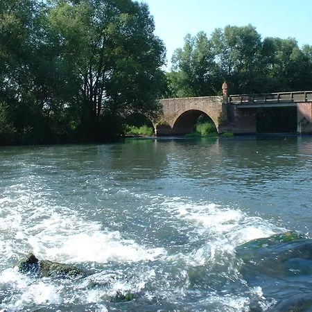 180 Qm Biberburg, In Der Romantischen Roedermuehle An Der Fraenkischen Saale In Deutschlands Mitte, 8 Km Zur A7 Apartment