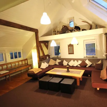 Apartment 180 Qm Biberburg, In Der Romantischen Roedermuehle An Der Fraenkischen Saale In Deutschlands Mitte, 8 Km Zur A7