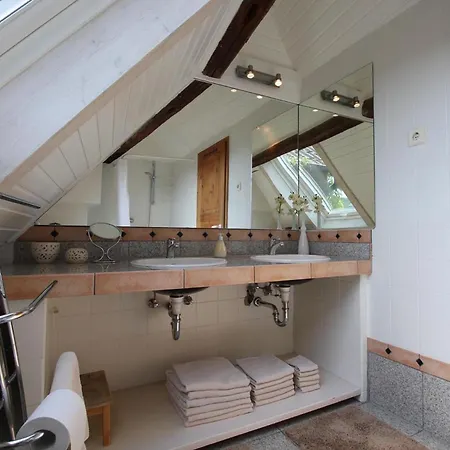 180 Qm Biberburg, In Der Romantischen Roedermuehle An Der Fraenkischen Saale In Deutschlands Mitte, 8 Km Zur A7 Hammelburg